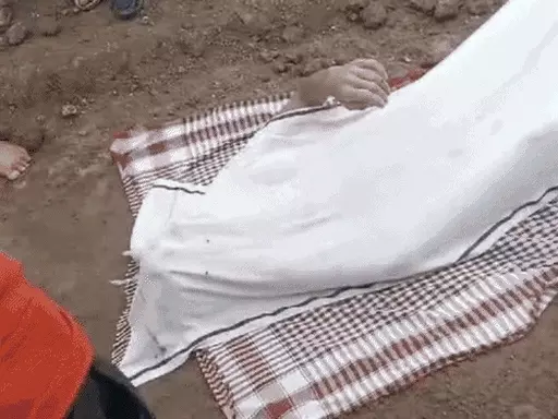 भोपाल के बैरसिया में तालाब में डूबे 3 दोस्त,एक छात्र का शव रात में मिला, गोताखोरों ने दो के शव सुबह निकाले गए October 19, 2026