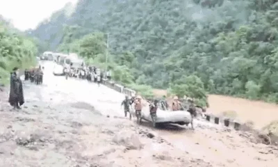 नेपाल में लैंडस्लाइड से 2 बसें नदी में गिरीं,50 से ज्यादा पैसेंजर लापता, ड्राइवर समेत 7 भारतीयों की मौत; 2 ने कूदकर जान बचाई October 18, 2026