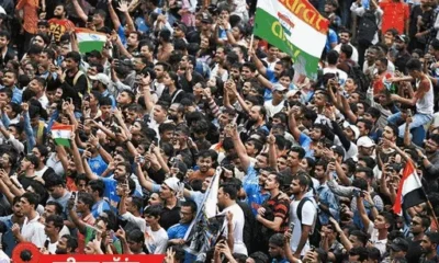 टीम इंडिया मुंबई एयरपोर्ट से निकली,तेज बारिश के बाद भी भारी संख्या में फैंस पहुंचे; विक्ट्री परेड कुछ देर में October 15, 2026