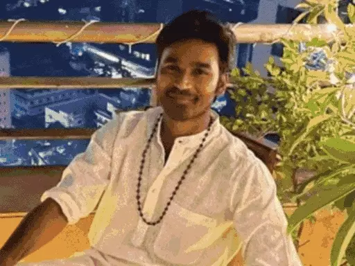धनुष ने खुद को बताया आउटसाइडर,सोशल मीडिया यूजर्स ने किया ट्रोल; बोले- आप भूल गए, डायरेक्टर पिता ने आपको लॉन्च किया था October 19, 2026