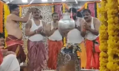 महाकाल के गर्भगृह में एंट्री बैन, बीजेपी प्रदेशाध्यक्ष अंदर पहुंचे,नियम तोड़कर परिवार के साथ की पूजा, कांग्रेस ने कहा-इन्हें रोकने वाला कोई नहीं October 18, 2026