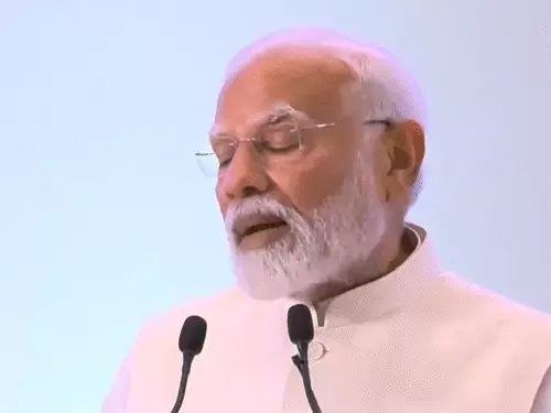 पीएम मोदी के 74वें बर्थडे पर उनकी विरासत की कहानी:राम मंदिर, एयरस्ट्राइक, 21 राज्यों में सरकार,नेहरू-इंदिरा से कितनी अलग मोदी की लेगेसी October 19, 2026