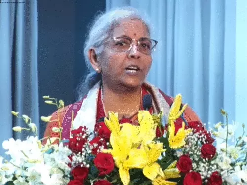 निर्मला सीतारमण बोलीं- टैक्स पर सवाल पूछना पसंद नहीं,चाहती हूं जीरो कर दूं, लेकिन कई चुनौतियां हैं और इसके लिए फंड की जरूरत 40 निर्मला सीतारमण बोलीं- टैक्स पर सवाल पूछना पसंद नहीं,चाहती हूं जीरो कर दूं, लेकिन कई चुनौतियां हैं और इसके लिए फंड की जरूरत October 5, 2026