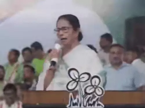 ममता बोलीं- डॉक्टर्स के खिलाफ एक शब्द नहीं बोला,उन्हें कभी नहीं धमकाया, उनका प्रोटेस्ट सही है; मुझ पर लगाए जा रहे आरोप गलत October 19, 2026