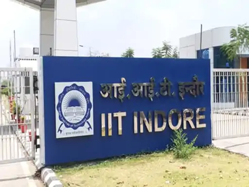 IIT-इंदौर को बम से उड़ाने की धमकी देने वाला पकड़ाया,आईएसआई एजेंट के नाम से भेजा था मेल, पुलिस से कहा- इंटरव्यू में रिजेक्ट हुआ इसलिए डराया October 19, 2026