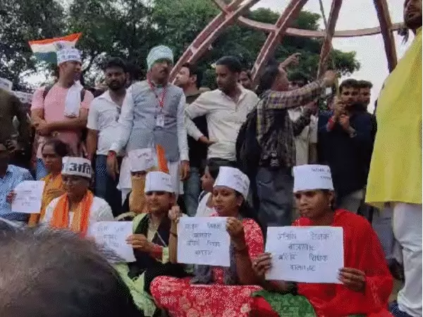 अतिथि शिक्षकों का प्रदर्शन, सीएम हाउस का करेंगे घेराव,पांच मांगों को लेकर चल रहा है आंदोलन, प्रदर्शनकारियों को रोकने पुलिस बल तैनात October 19, 2026