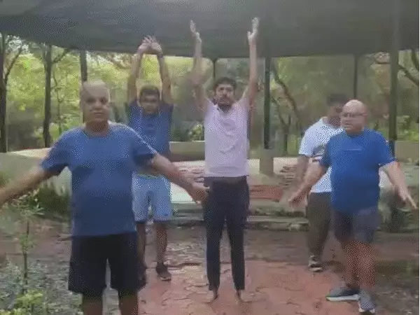 13 दिन...3 पिंजरे, लेकिन नहीं फंसे सियार,15 दिन बाद फिर खुला भोपाल का बोरवान पार्क; अभी 1 घंटा खुलेगा October 19, 2026