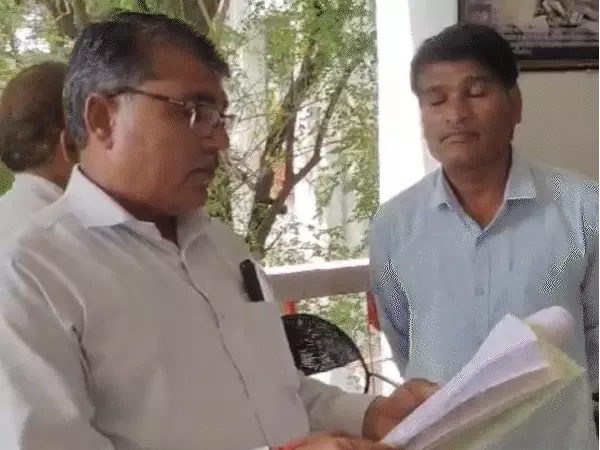 '₹6लाख के बदले 28 एकड़ जमीन नीलाम कर रहा बैंक',भोपाल में जनसुनवाई में पहुंचा मामला; पीड़ित बोला-मेरे साथ षड्यंत्र, जांच हो October 19, 2026