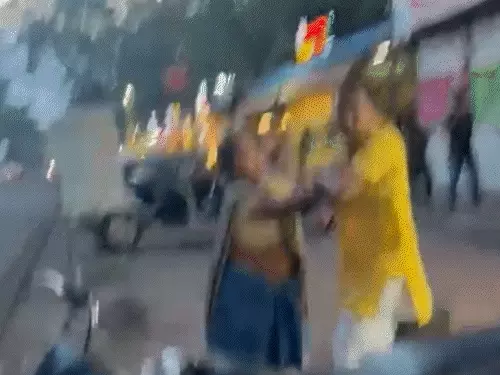 'मैंने गुमठी विरोधी मुहिम छेड़ी, इसलिए हमला कराया',भोपाल में BJP पार्षद को पीटने का मामला; वर्मा बोले-मेरा परिवार सदमे में 40 'मैंने गुमठी विरोधी मुहिम छेड़ी, इसलिए हमला कराया',भोपाल में BJP पार्षद को पीटने का मामला; वर्मा बोले-मेरा परिवार सदमे में October 18, 2026