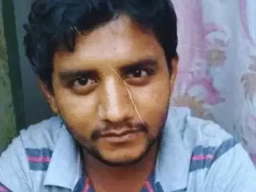 HC बोला- बदलापुर की घटना एनकाउंटर नहीं मान सकते,4 अफसर एक आरोपी को नहीं संभाल पाए, बचाव में पैर पर गोली मारते हैं, सिर में नहीं October 19, 2026