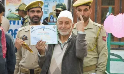 जम्मू-कश्मीर की 24 सीटों पर 1 बजे तक 41% वोटिंग:किश्तवाड़ में बिना पहचान पत्र के वोट डलवाने का आरोप, कुछ देर वोटिंग रुकी October 18, 2026