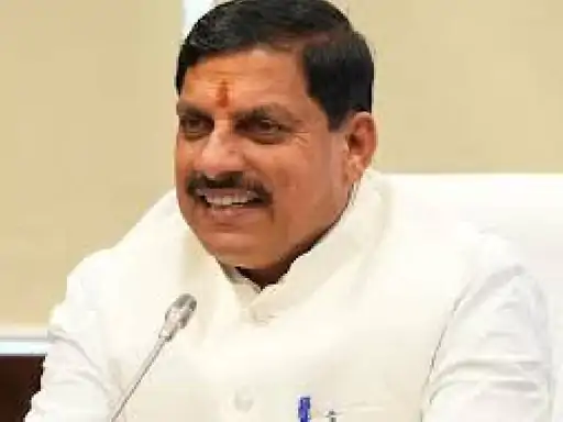 CM डॉ. मोहन यादव आज 6 घंटे इंदौर में:लता मंगेशकर अलंकरण समारोह में भाग लेंगे, अस्पताल में भर्ती विधायक वर्मा से भी मिलेंगे October 19, 2026