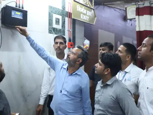 महाकाल में फायर सेफ्टी के लिए हाईटेक सिस्टम,टेम्प्रेचर बढ़ते ही बजने लगेगा अलार्म, होली पर लगी आग के बाद लिया गया था निर्णय October 19, 2026