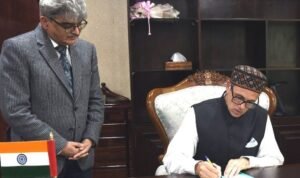 उमर अब्दुल्ला का मुख्यमंत्री बनने के बाद बड़ा फैसला, पुलिस को दिए खास निर्देश 50 उमर अब्दुल्ला का मुख्यमंत्री बनने के बाद बड़ा फैसला, पुलिस को दिए खास निर्देश October 3, 2026